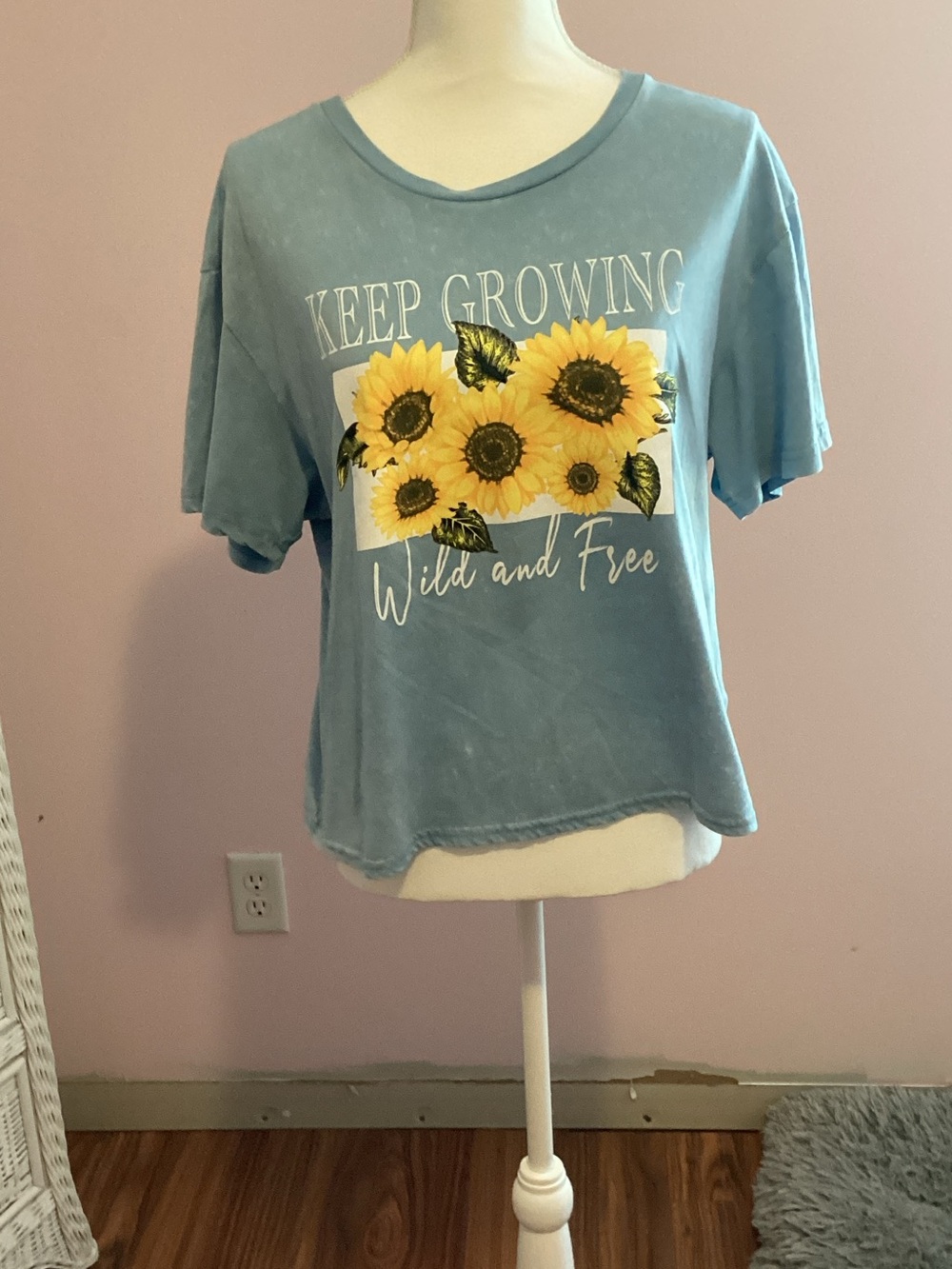 Rebellious One Blue Sunflower 'Keep Growing' Graphic Tee